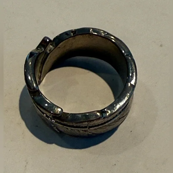 Silver leaf ring - Picture 4 of 4